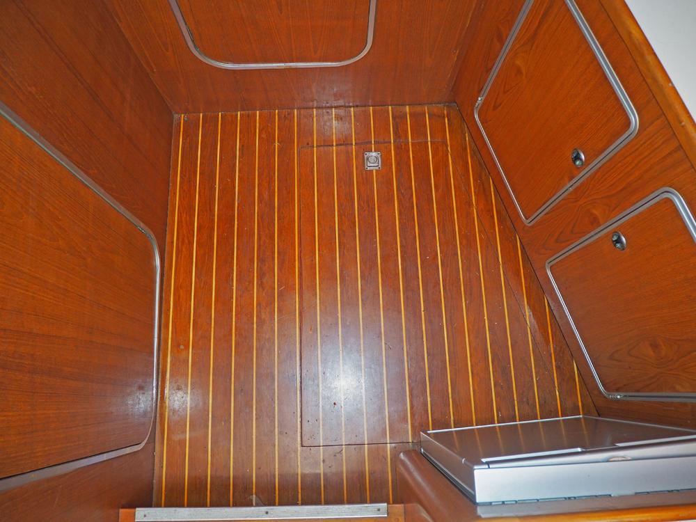 Fore ship, Accommodation